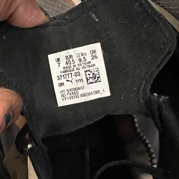 Puma Rise Gym Shoes - Picture 9 of 11